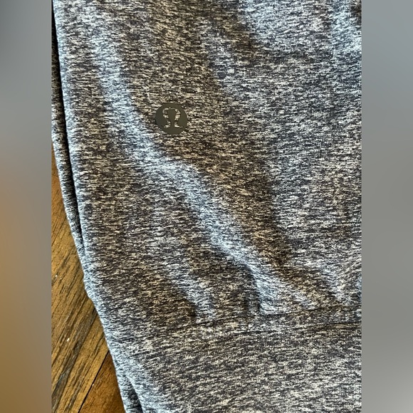 Lululemon Ready to Rulu High-Rise Cropped Jogger - Picture 5 of 10
